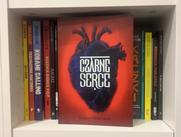 okładka komiksu "Czarne Serce"